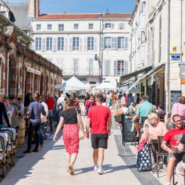 Terrasse autour du Marché Central