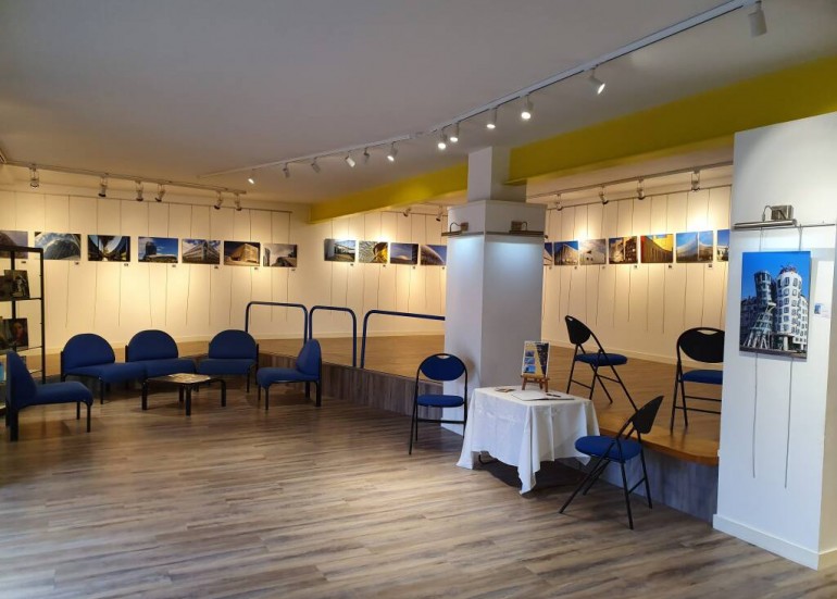 Exposition des Amies Créatrices à l'espace Carnot Exposition des Amies Créatrices à l'espace Carnot