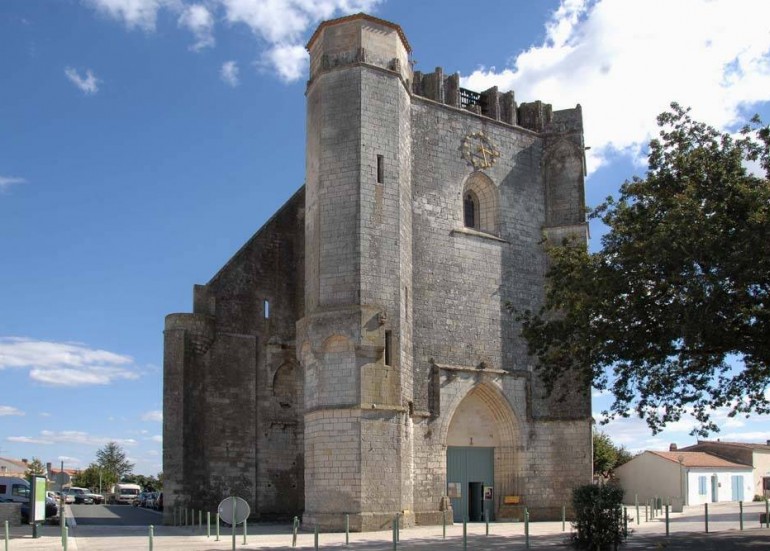 Eglise Saint-Pierre de Marsilly