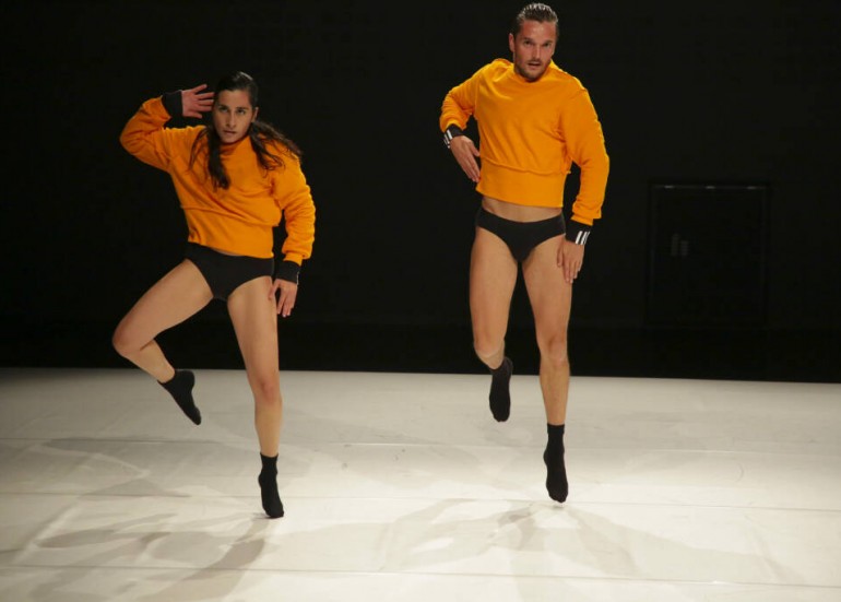 Danza : Abdomen - La Grive Danza : Abdomen - La Grive