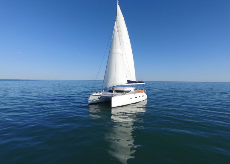 Catamaran aldabra