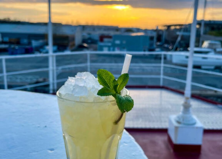 Mai Tai - cocktail et vue - Bar le France 1