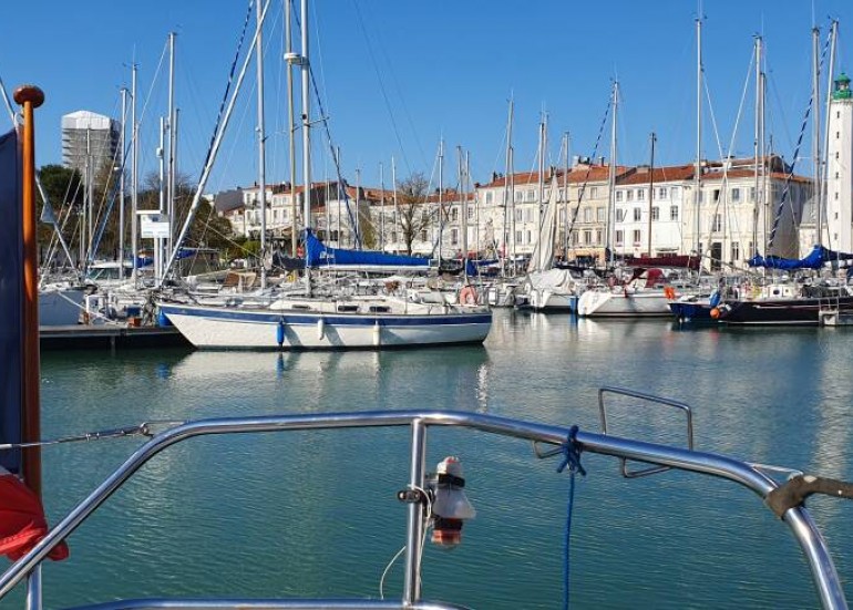 La vue sur phare et le manège