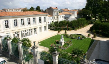 LE JARDIN DES PLANTES LE JARDIN DES PLANTES
