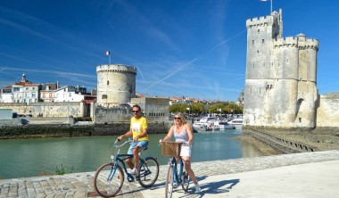 LES TOURS DE LA ROCHELLE Location de vélos