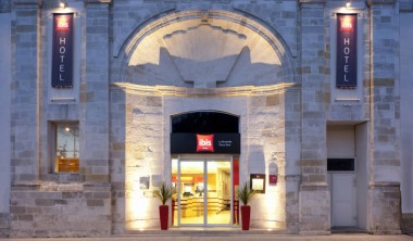 Hôtel Ibis Vieux Port