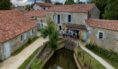 Maison de la Meunerie vue du bief