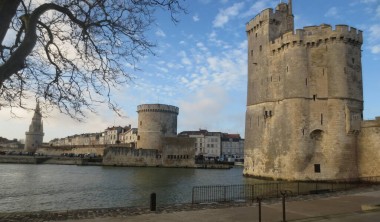 Visite insolite - La Rochelle et ses drôles de dames - DS à la Carte